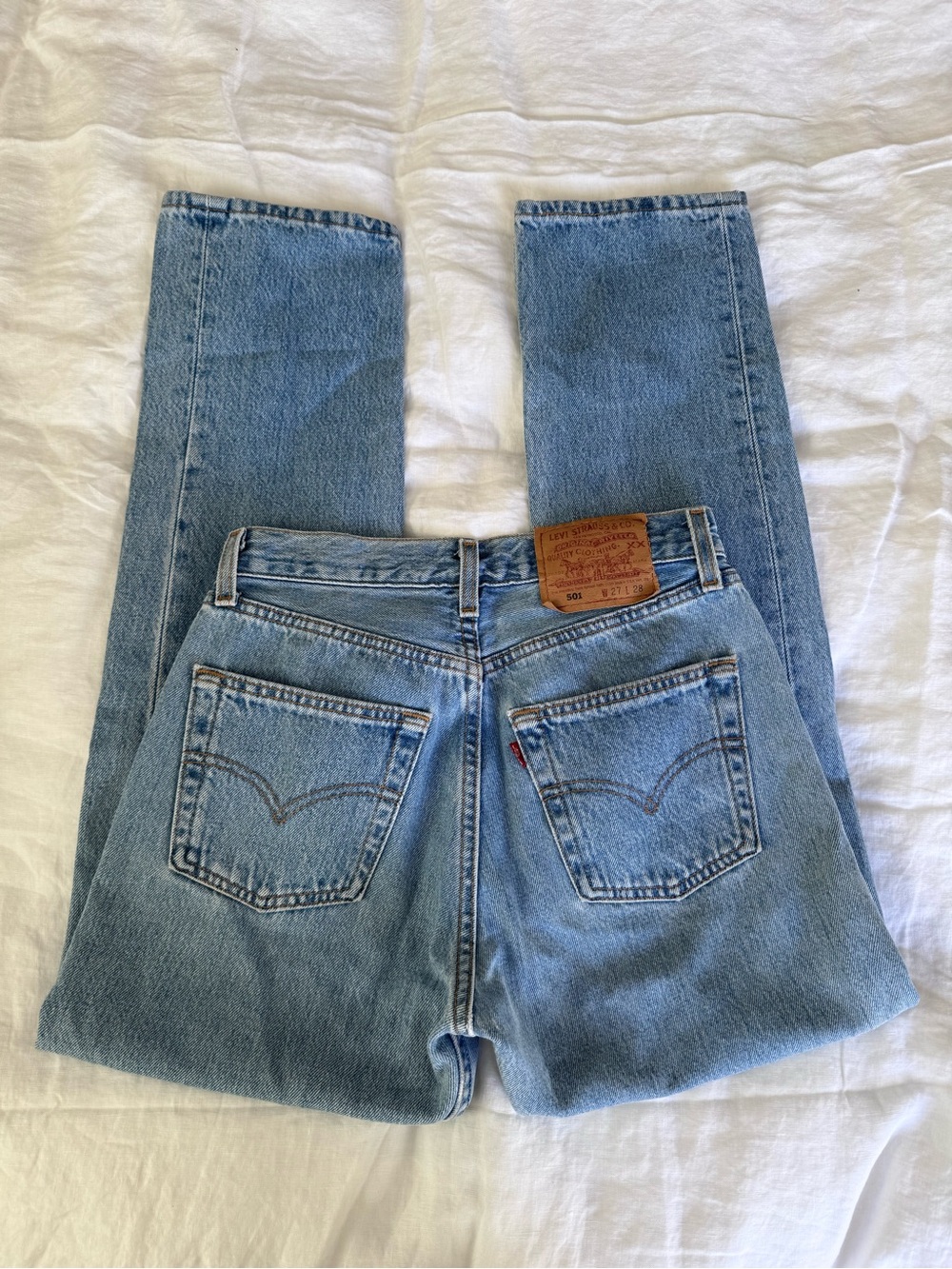Vintage Levis 501 Made In USA Light Medium Wash Jeans 27x28 (Actual 25x28)
